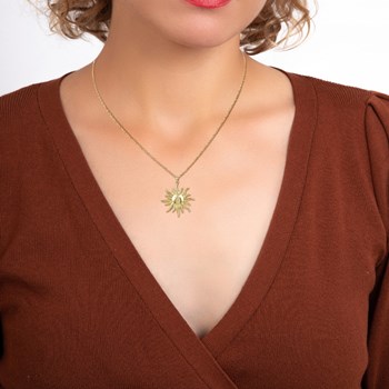 Zonneketting van SC Bohème versierd met een echte witte diamant