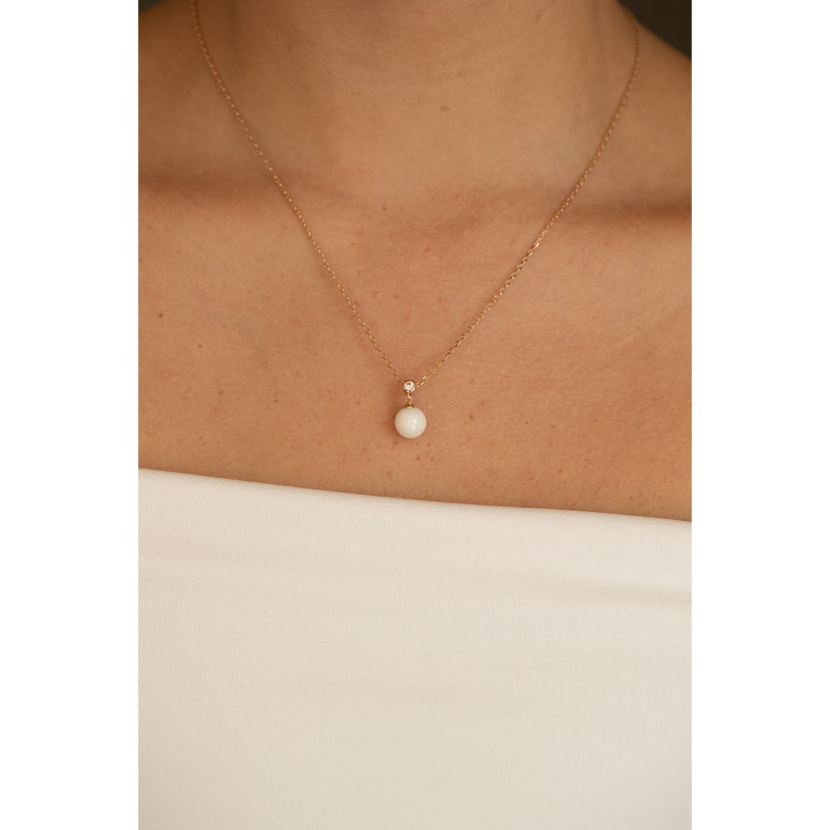 Collier mono-motif Abigail en Plaqué Or avec oxyde de zirconium blanc - vue 2