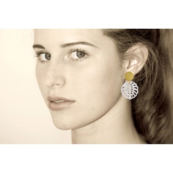 Earrings Clip Matte Brass Brushed Pastille Openwork Leaf Mother-of-Pearl