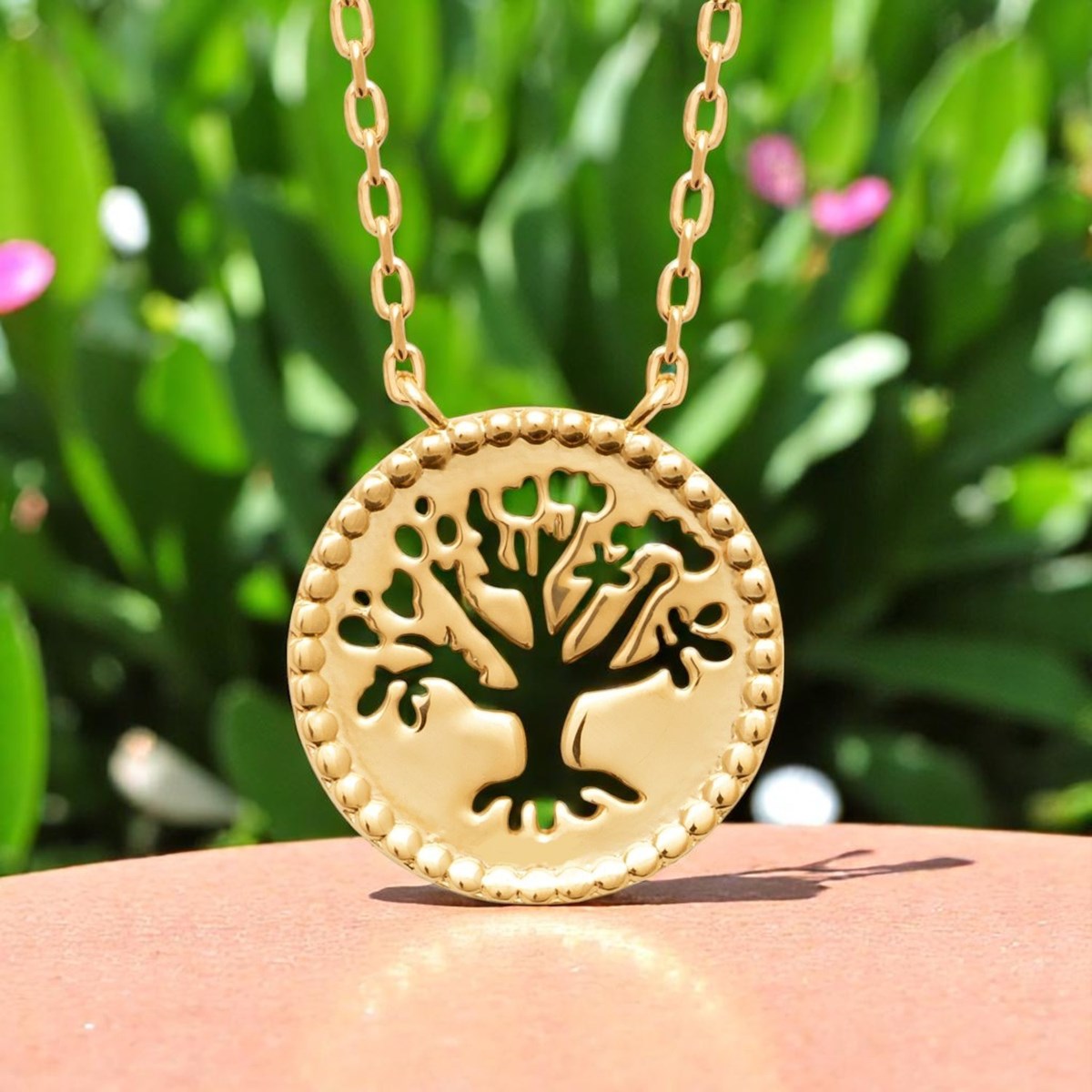 Collier arbre de vie ciselé ajouré dans un cercle Plaqué OR 750 3 microns - vue 4
