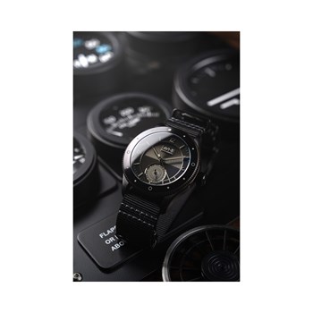 FLYBOY SECTOR 40 - Montre homme - Mouvement japonais meca quartz 3 aiguilles et compteur 24h