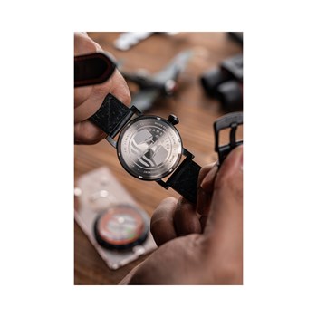 DAMBUSTER 617 SQUADRON ASSOCIATION - Montre homme - Mouvement japonais meca quartz 3 aiguilles et compteur 24h