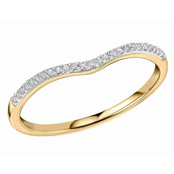 Diamond ring in gold 375