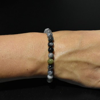 Cat's eye tourmaline bracelet Protection and Clarity