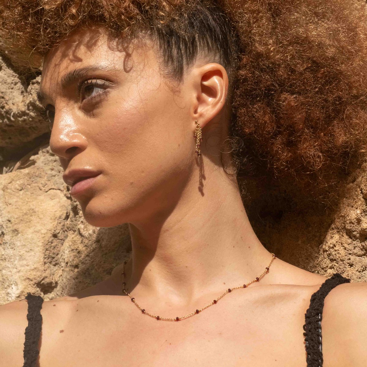 Boucles d'oreilles Elyssa en pierres Grenat - vue 3