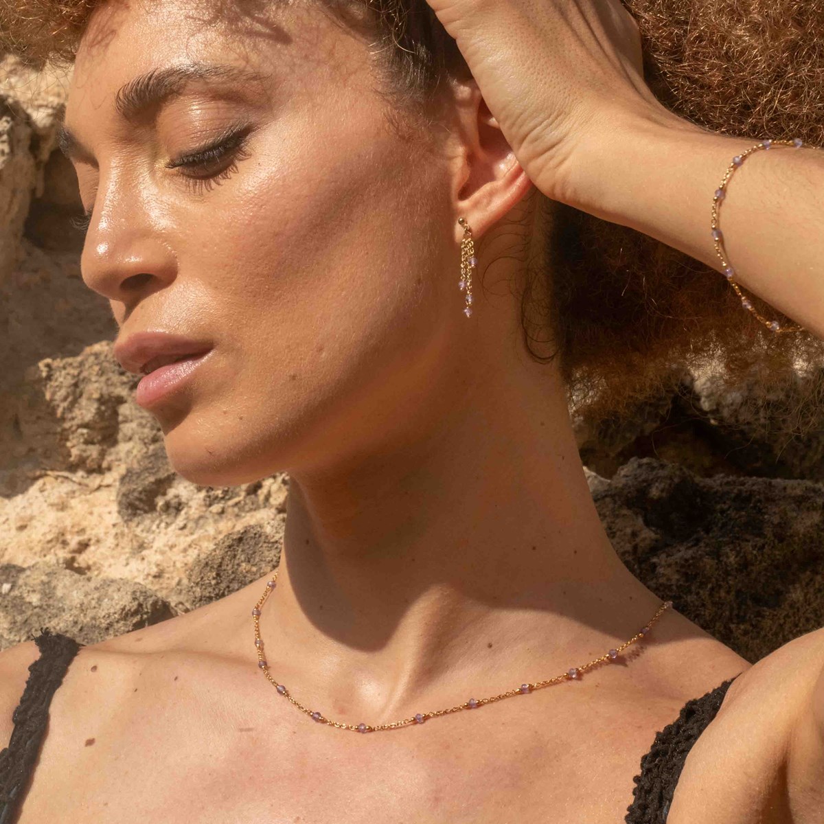 Collier, bracelet et boucles d'oreilles Elyssa en pierres Améthyste - vue 2