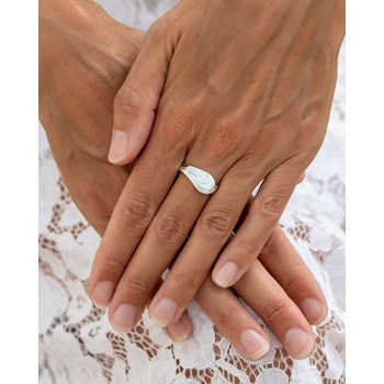 Bague Naia Argent 925 et Nacre Blanche | Design Vague Moderne | Bijou Artisanal ADEN