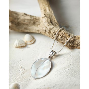 Pendentif Adara Argent 925 et Nacre Blanche | ADEN Design Feuille | Bijou Élégant
