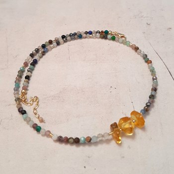 Collier Pierres Naturelles et Ambre Baroque en Argent Doré
