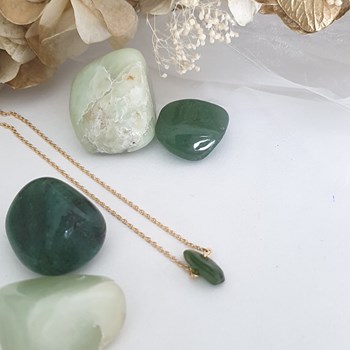 Collier caillou Jade femme or