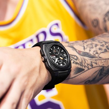 Montre Lotus carrée chrono caoutchouc noir