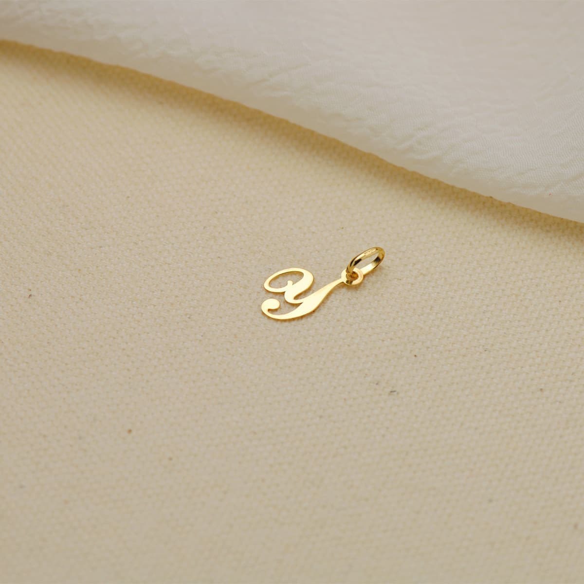 Pendentif Lettre 'Y' Or 750 Jaune - Chaine Offerte - vue 2