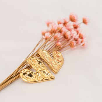 Hammered gold heart earrings