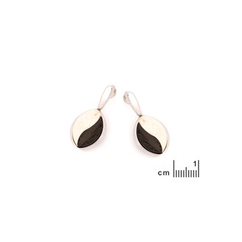 Boucle d'oreille ambre, chêne