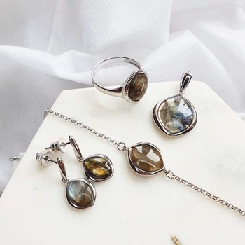 Pendentif labradorite, Argent