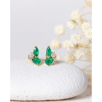 Boucles d'Oreilles Cascade Lumineuse Or Jaune 375, Émeraudes de Zambie et Diamant | Création ADEN