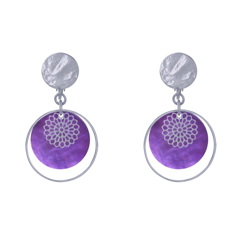Boucles d'Oreilles Clous Métal Doré Cercle et Pastille de Nacre - vue 2