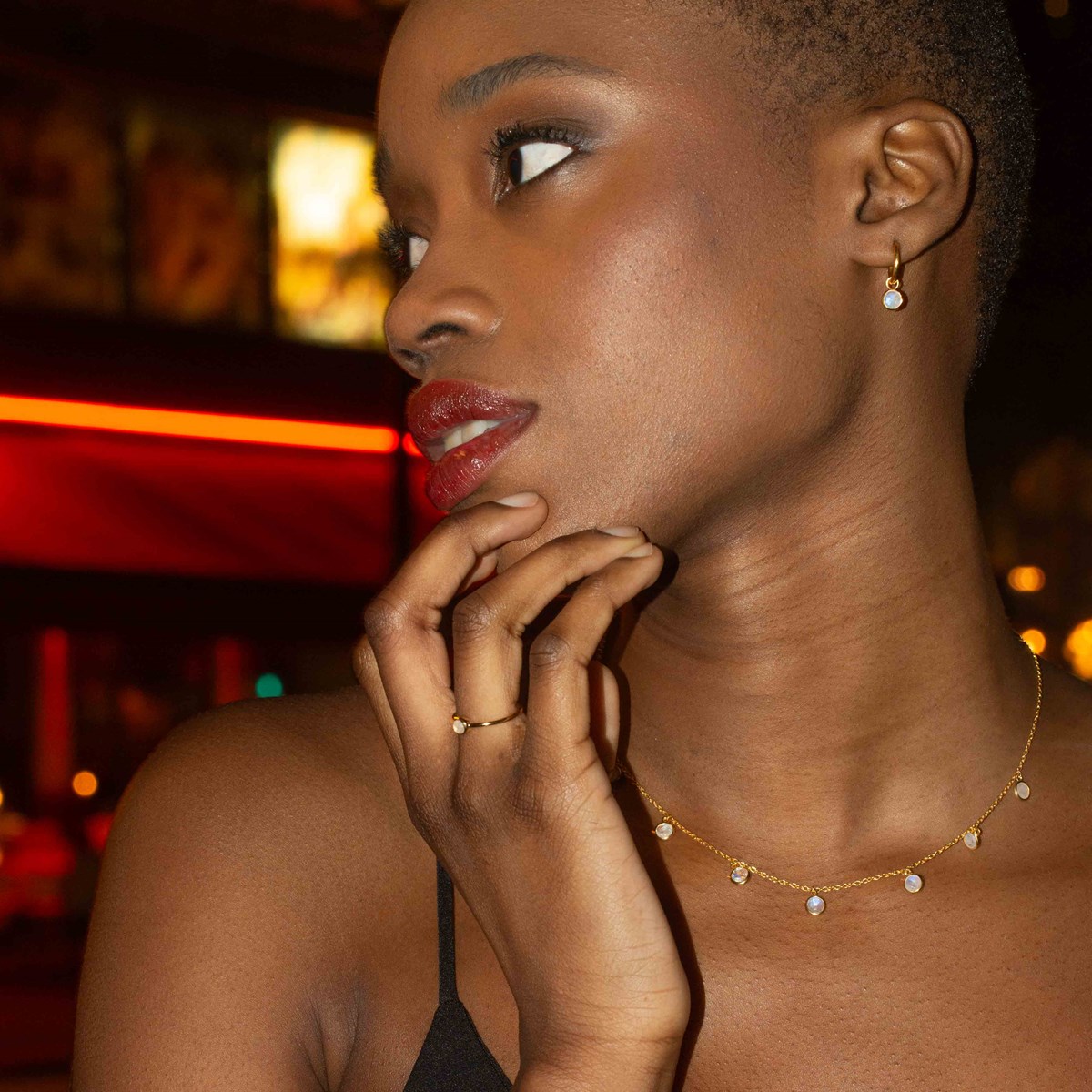 Boucles d'oreilles Gemia en Pierres de lune - vue 4