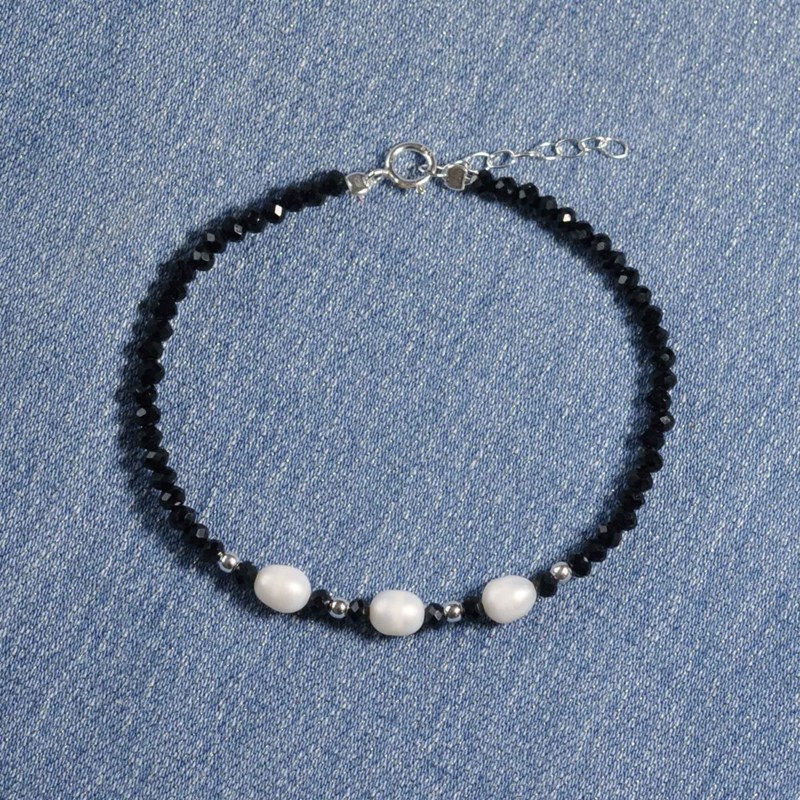 Bracelet Argent 925 3 Perles de Culture Blanches et Perles Facettées d'Onyx Noir - vue 3