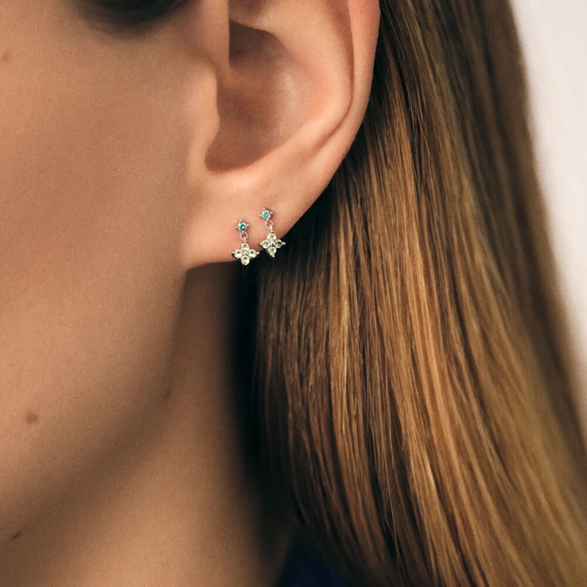 Boucles d'oreilles Agatha Beloved 2 motifs_x000D_
argent rhodié oxydes verts - vue 2
