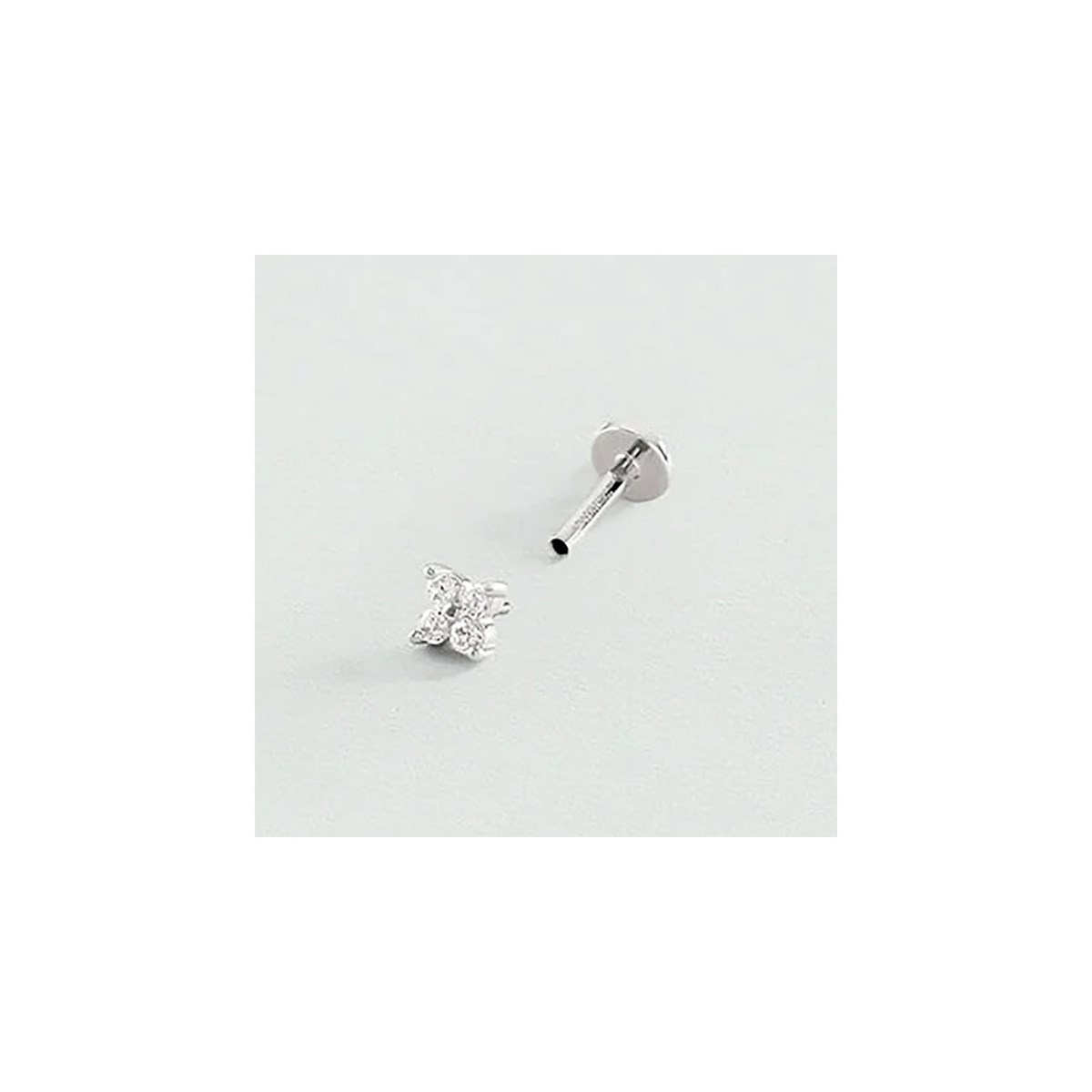 Piercin Agatha Enza hélix et tragus Mix et Match_x000D_
fleur argent oxydes - vue 3
