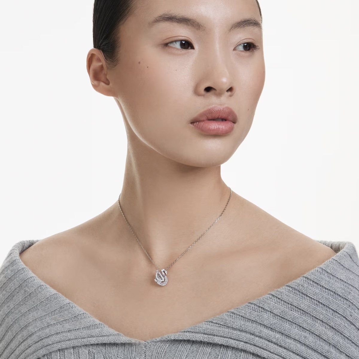 Collier Swarovski Swan blanc - vue 2