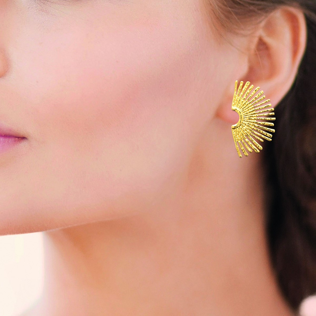 Boucles d'oreilles demi soleil acier doré - vue 2