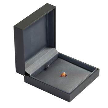 Grenat spéssartite rouge forme poire 2.39 ct