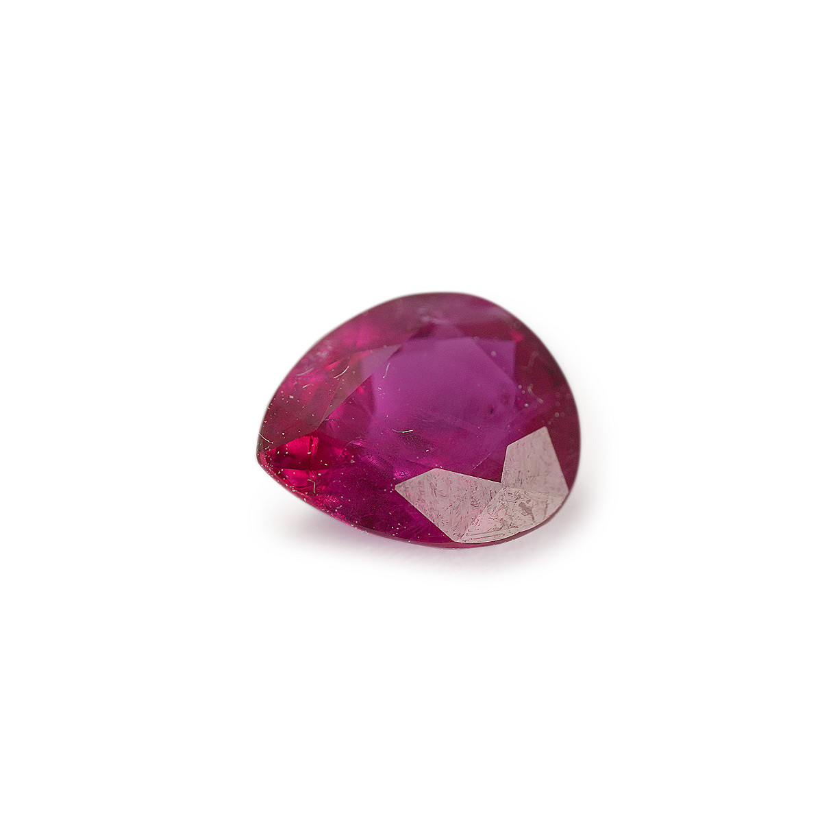 RUBIS poire 0.88 ct.