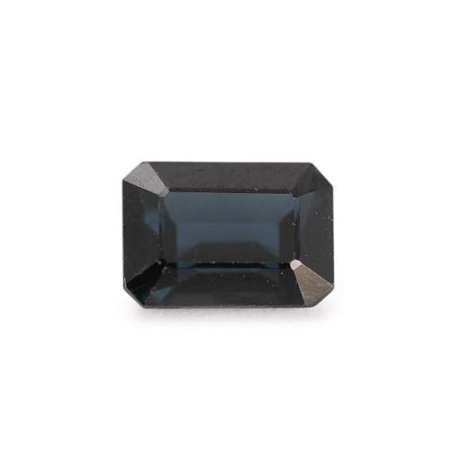 Rectangular sapphire with beveled edges, 1.35 ct.