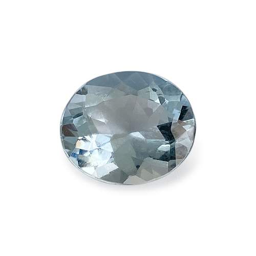 Oval aquamarine, 3.84 ct.