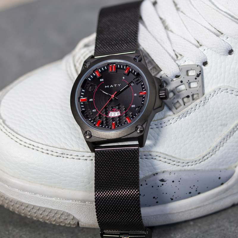 Montre revêtement noir milanais - vue D1