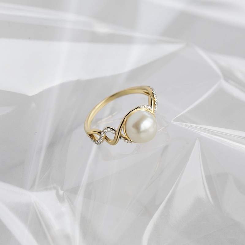 Bague or 375 2 tons torsadée perle de culture de Chine et diamants - vue D3