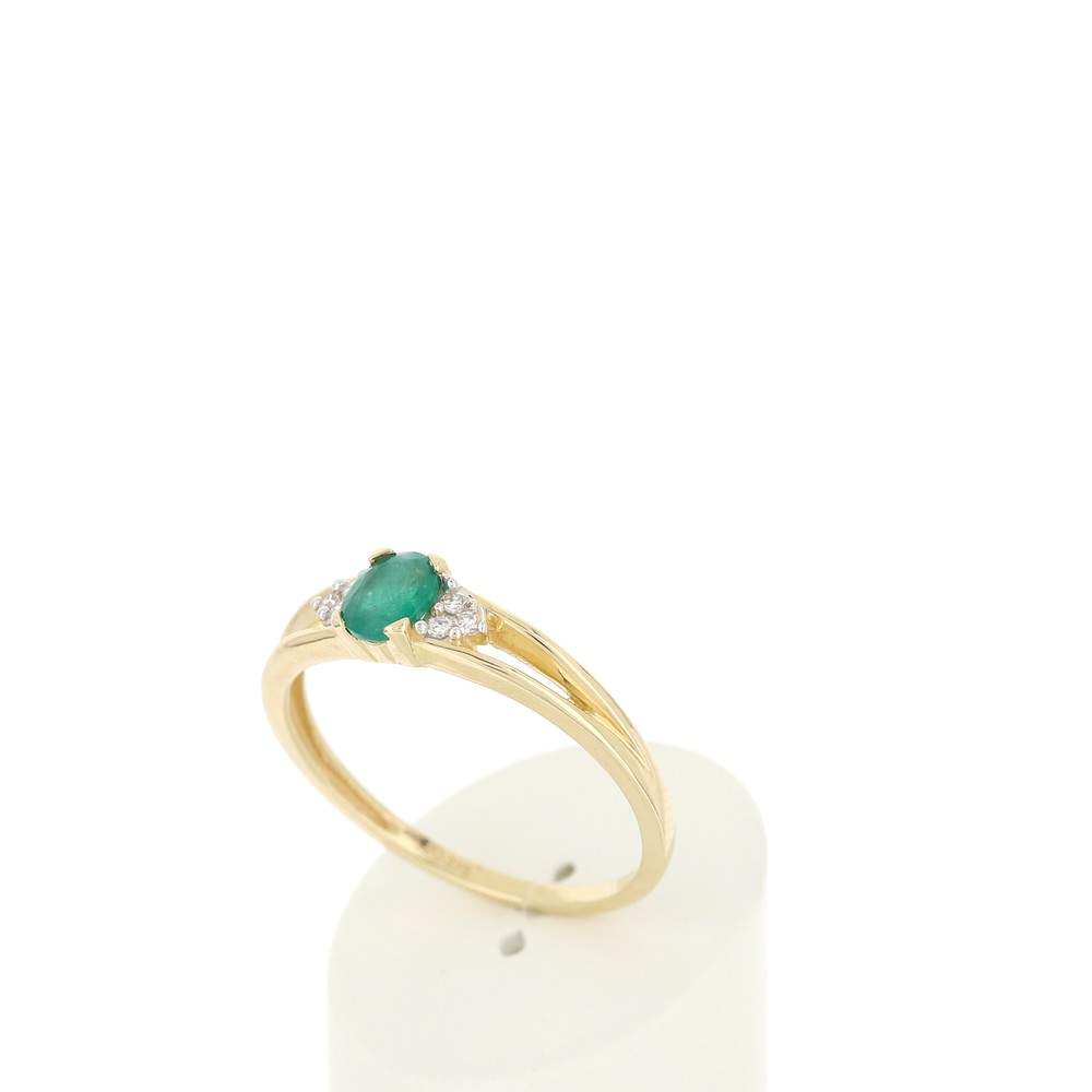 Bague or 750 jaune émeraude ovale et diamants - vue 3