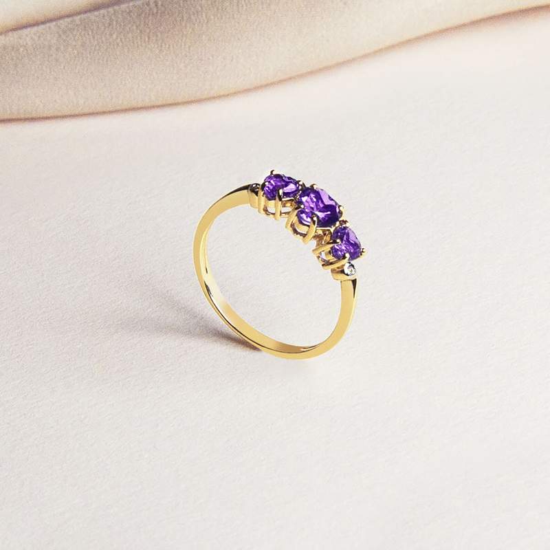 Bague or 375 jaune améthystes taille coeurs et diamants - vue D3