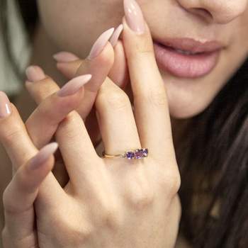 Bague or 375 jaune améthystes taille coeurs et diamants