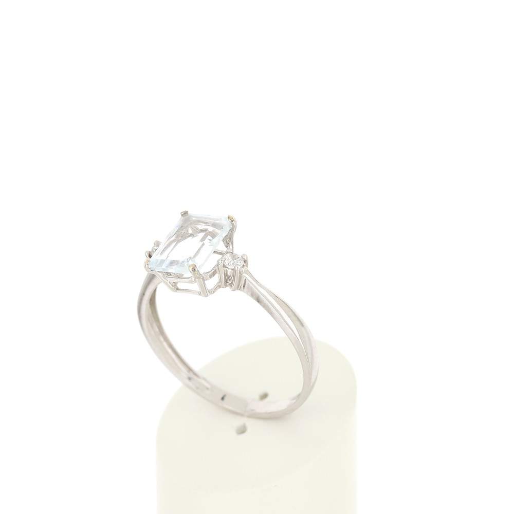 Bague or 375 blanc aigue-marine rectangulaire et zirconias - vue 3