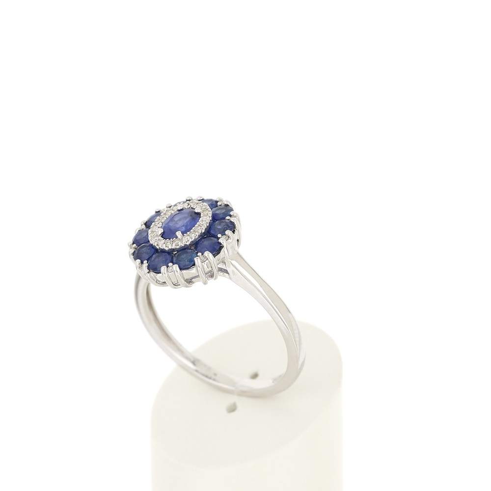 Bague or blanc 750 saphirs diamants - vue 3