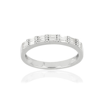 750 white gold wedding band with diamonds, 0.20 ct, 2.4 mm