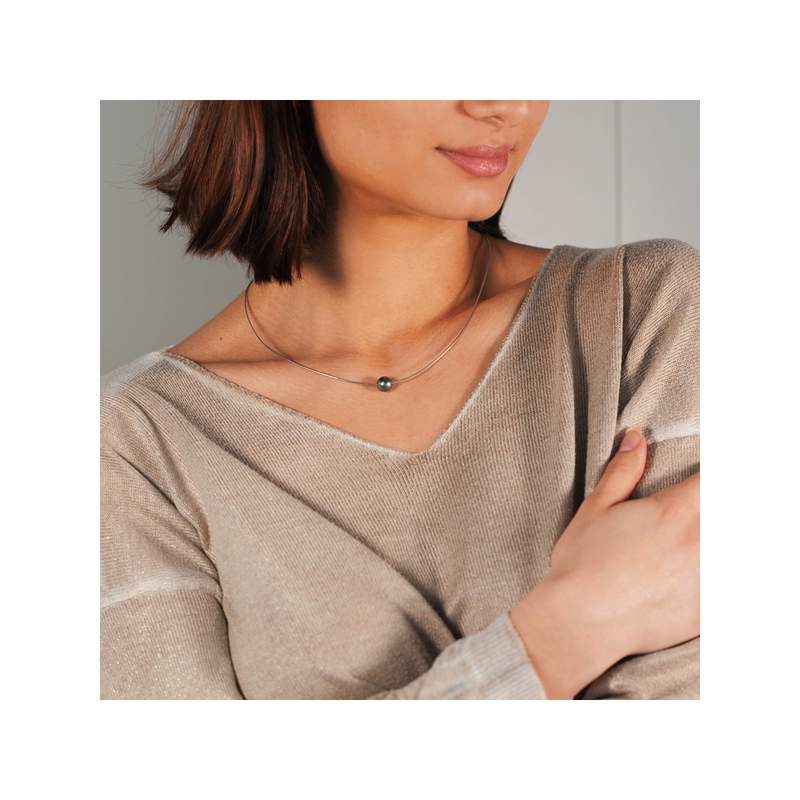 Collier argent 925 oméga perle de culture de Tahiti 45 cm - vue porté 1