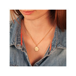 Pendentif plaqué or zodiaque lion zirconias - vue porté 1