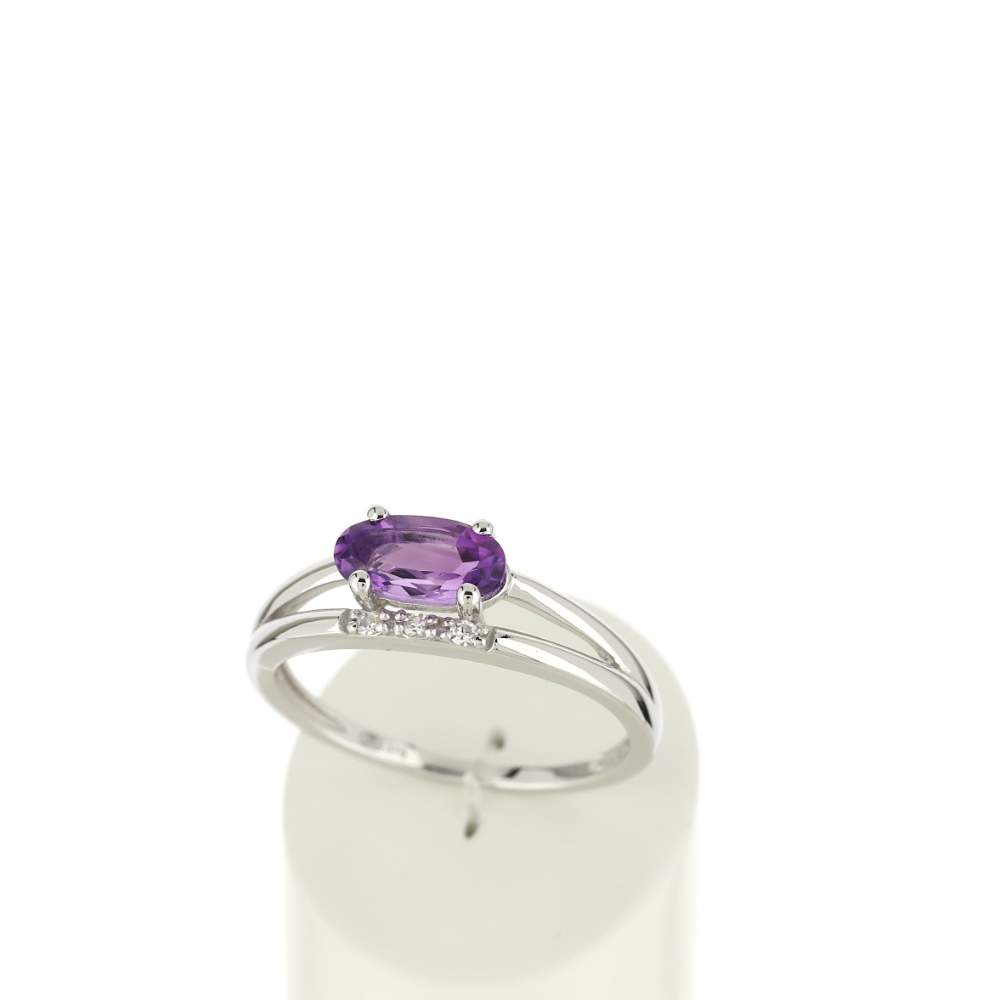Bague or blanc 375 amethyste ovale et diamants - vue 2