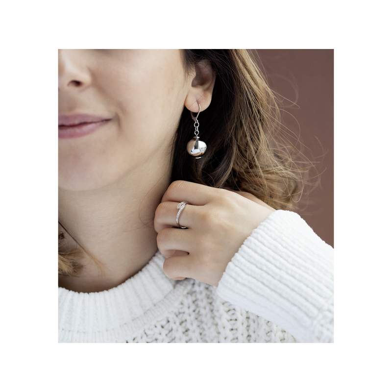 Boucles d'oreilles acier dormeuses boules - vue porté 2