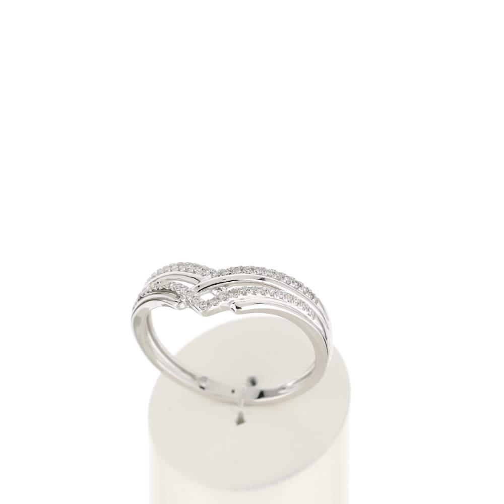 Bague or 375 blanc 'V' diamants - vue 2