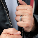 Bague argent 925 laque noire tresse - vue porté 1