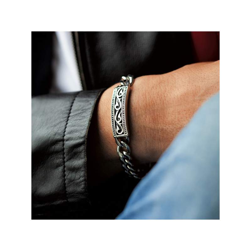 Bracelet acier motifs noirs 23 cm - vue porté 1
