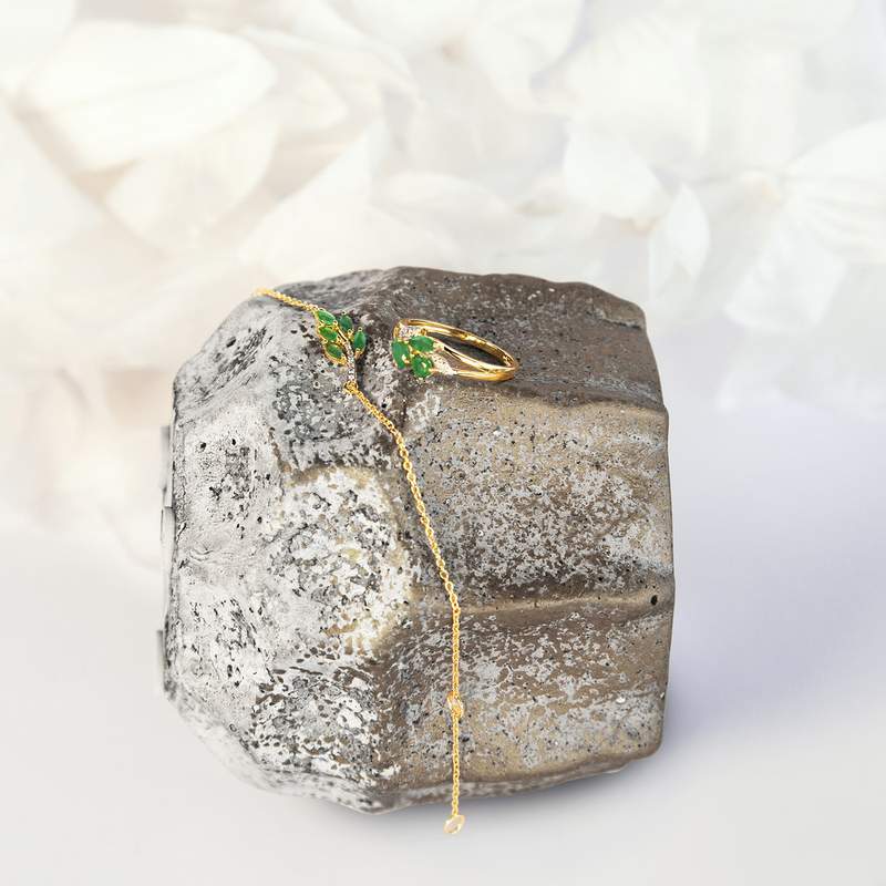Bague or 375 2 tons émeraudes et diamants - vue D3