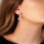 Boucles d'oreilles argent 925 dormeuses arbres de vie zirconias - vue porté 1