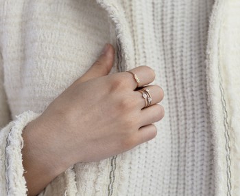 Bague or jaune 375 plume diamants