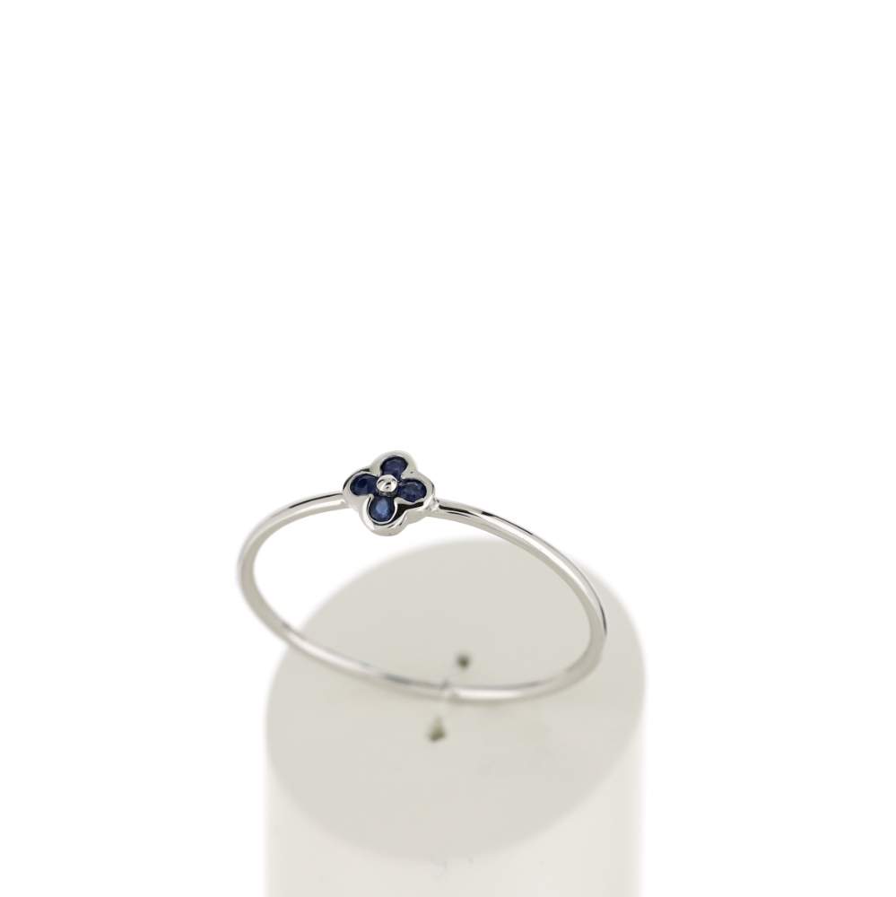 Bague or 375 blanc fleur saphirs - vue 2